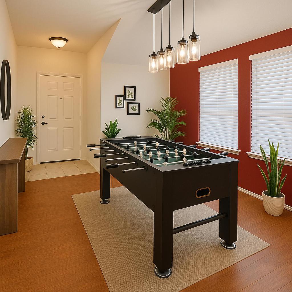 Work, Play & Stay King Bed With Foosball! Aubrey Esterno foto